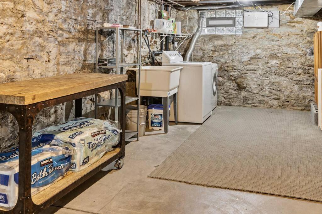 4 Min Drive To Ppg Prime Location Cozy Fire Pit